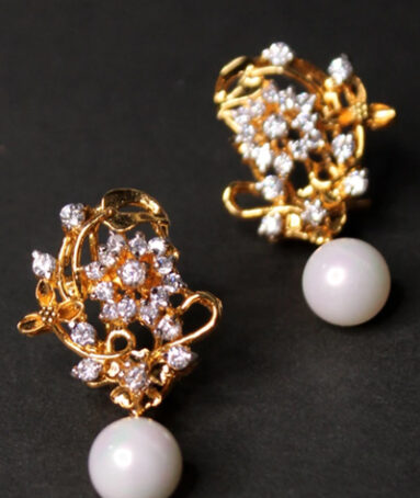 Earrings In Pearls And Zircons