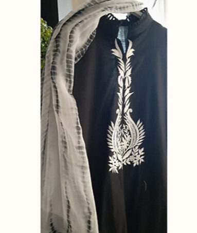 Black shirt with dupatta