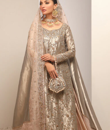 ANAHITA Meticulous Bridal Dreamy Look