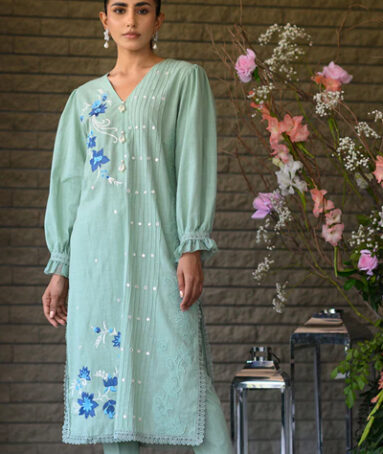 Embroidery Turqoise Kurta With Multi Colour