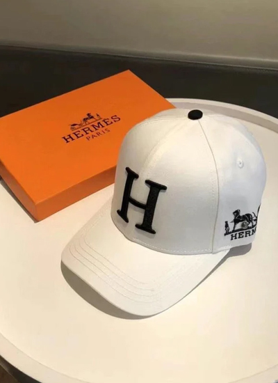 Hermes Logo Printed White Cap For Men