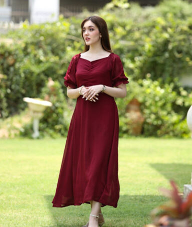 Elegent Berry Mid-Pleat Maxi